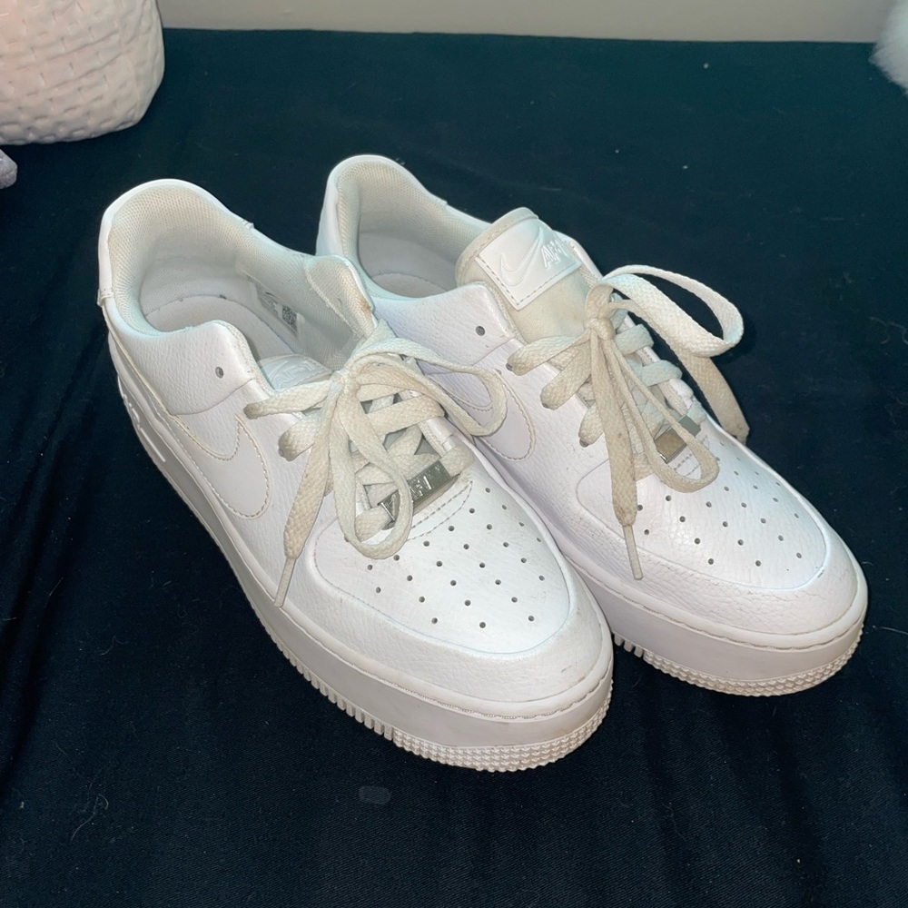 White Nike Air Force 1’s